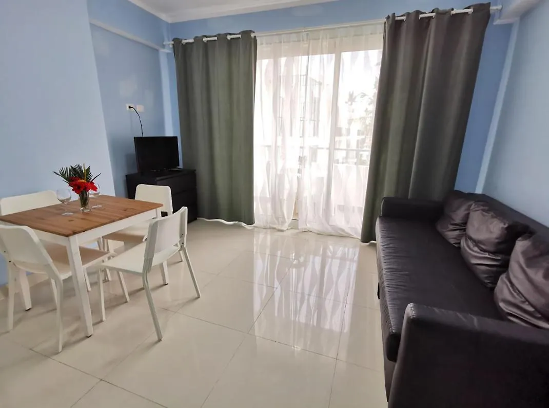 Caribbean Dream Suites With Rooftop Pool Playa Los Corales 蓬塔卡纳