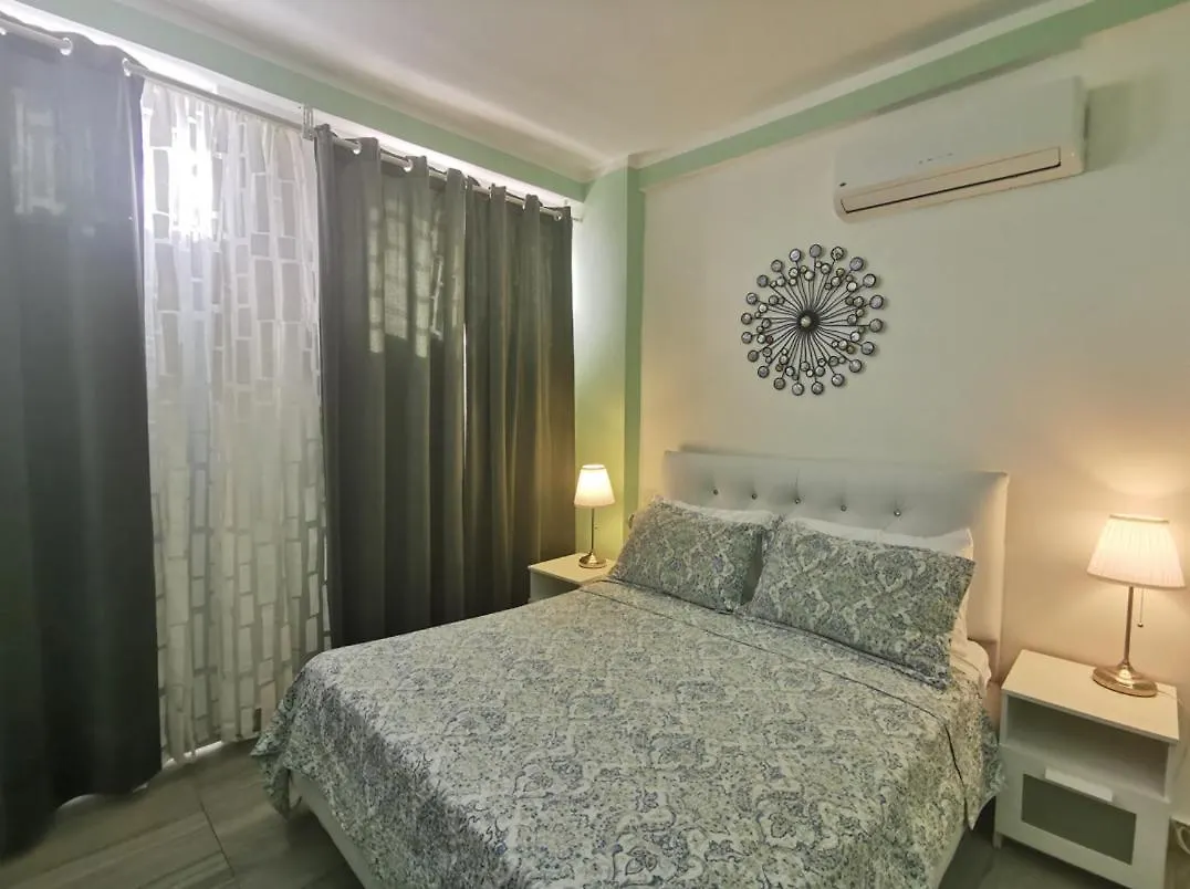 公寓式酒店 Caribbean Dream Suites With Rooftop Pool Playa Los Corales 蓬塔卡纳